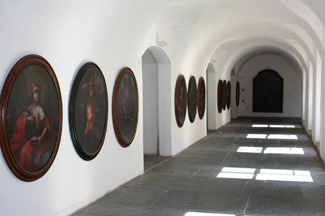 Šternberský klášter