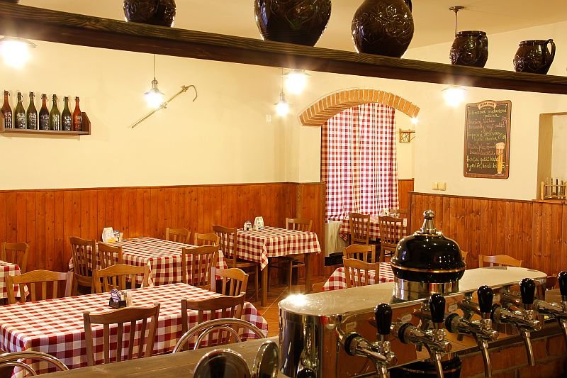 Restaurace a minipivovar Veselka