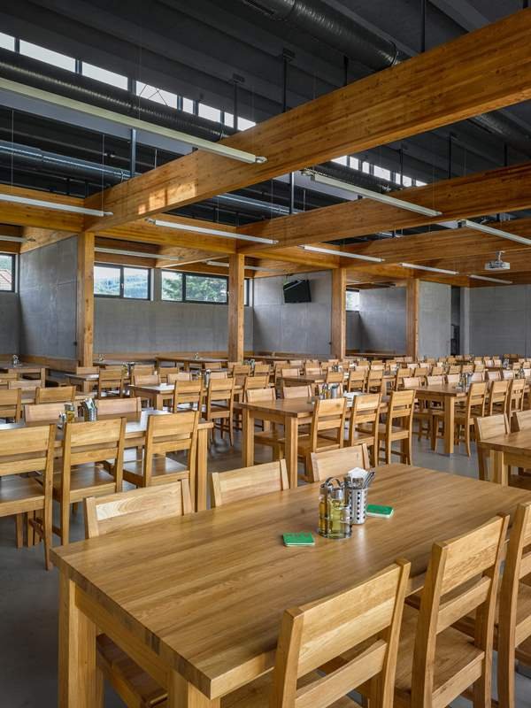 Pivotel MMX - hotel, restaurace, pivovar