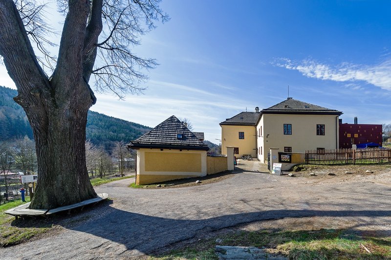 DOTEK - dům obnovy tradic, ekologie a kultury