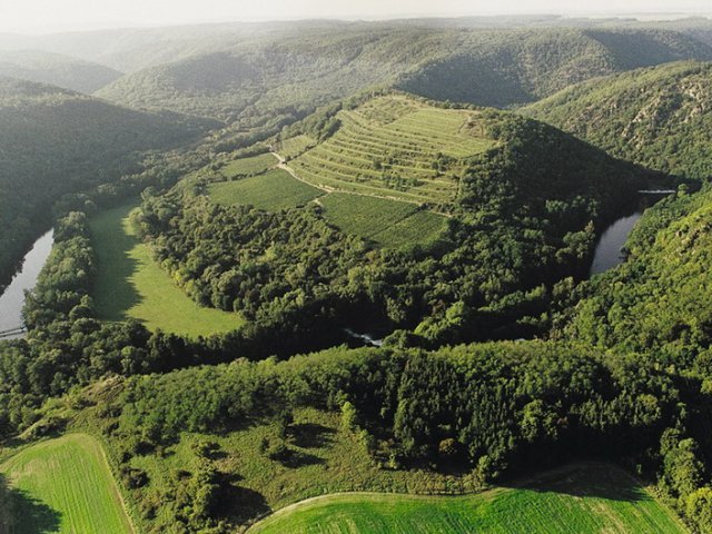 ZNOVÍN ZNOJMO, a.s. – ochutnávkový stánek Šobes, Podmolí