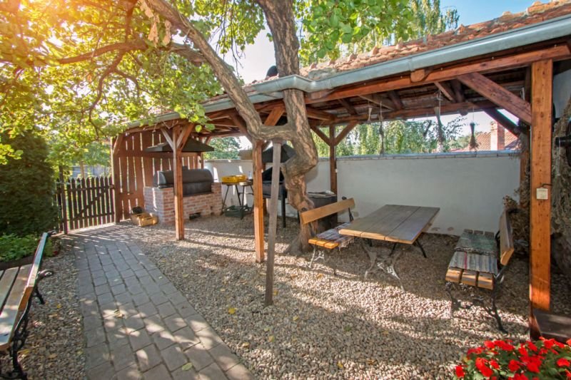 Vinařský dvůr na faře