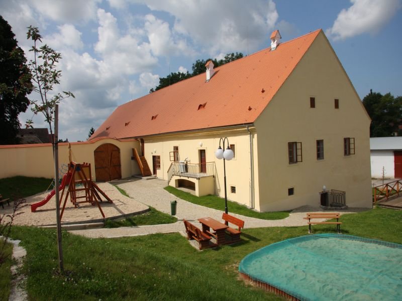 Zámecký areál Žirovnice  - TIC