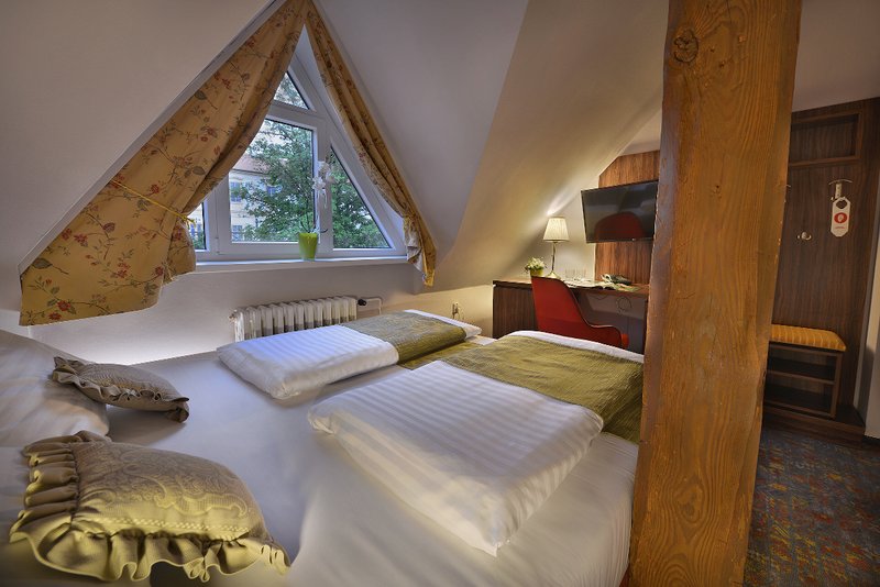 Maxmilian Lifestyle Resort