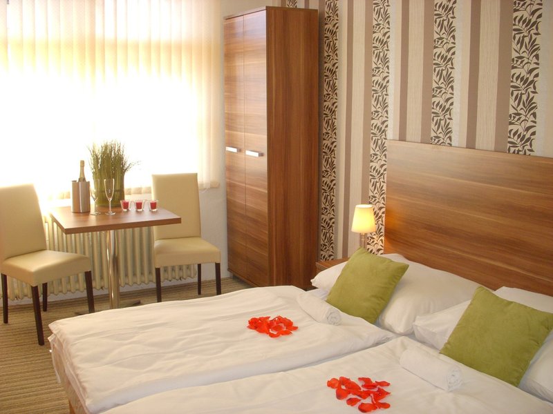 Pension Fami Retro Design