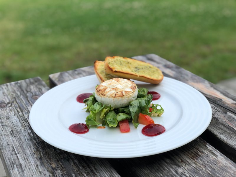 Restaurace a sportoviště Bílov