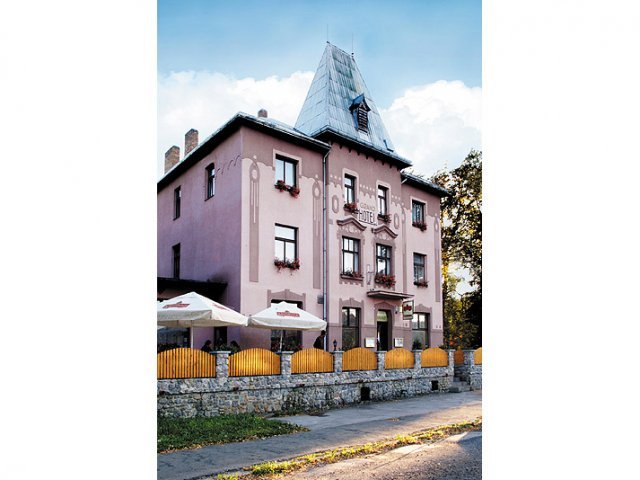 Hotel Grand Řevnice