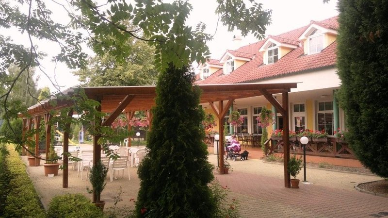 Restaurace a penzion Oáza