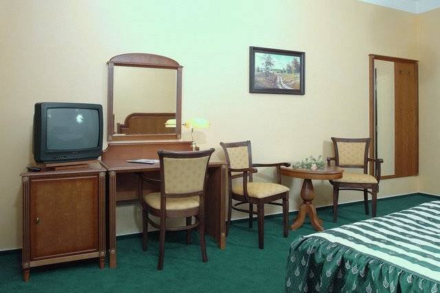 Hotel U Raušů a Bowling s terasou